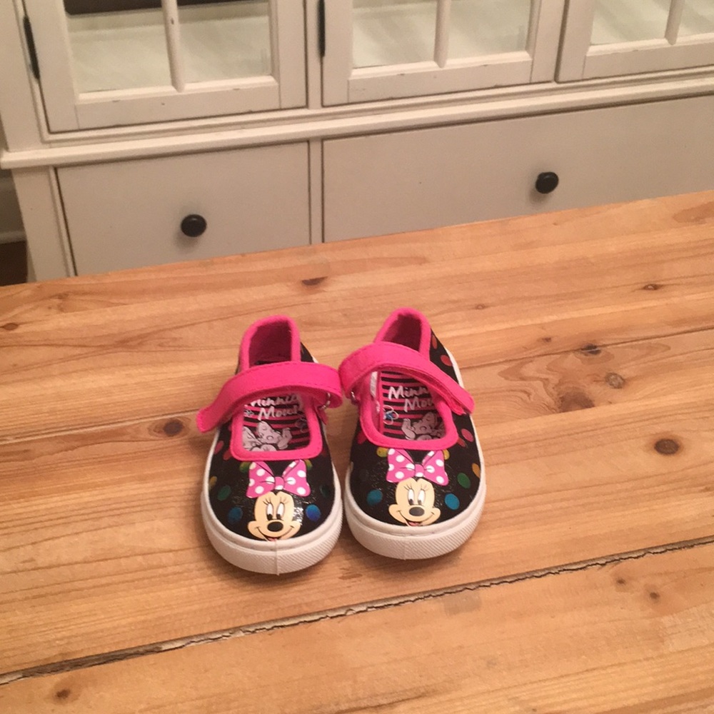 Minnie Shoes